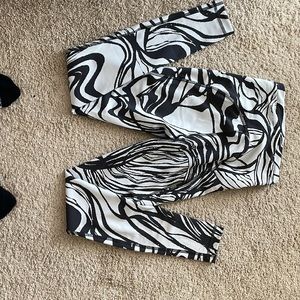 Lululemon SWIFT Speed HR Tight 28" Jacquard Legging